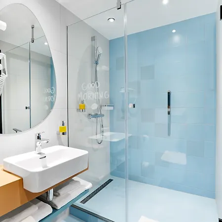 Отель Ibis Styles Centrum 3*