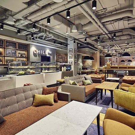 Отель Ibis Styles Centrum 3*